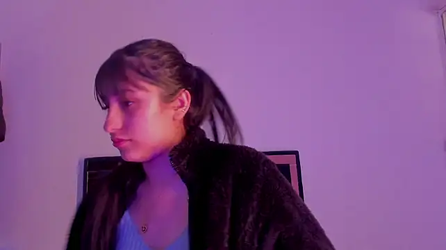 XXX chat uživo modela Princesstiny