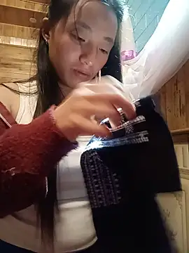 Chat XXX Live an-orphan