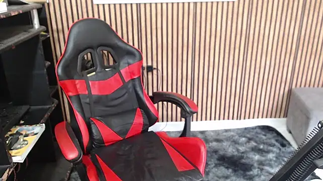 Chat XXX ao vivo de black30cmdick