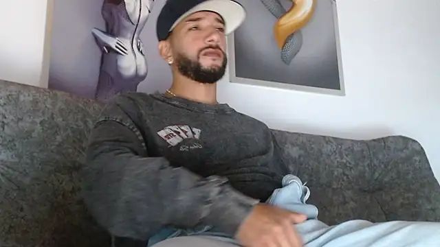 Chat XXX Live LukasScott_