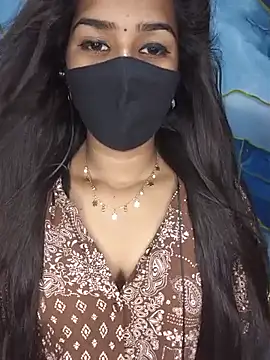 Chat +18 de Tamil_Charu_ ao vivo