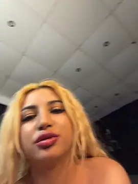 AstridJade's Live XXX Chat