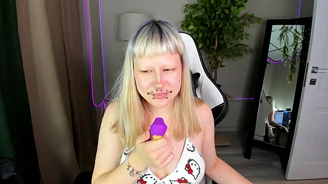 melissa_sanny Adlı Modelin Canlı XXX Sohbeti