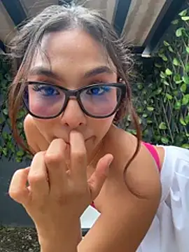 Chat XXX Live amira_cute2