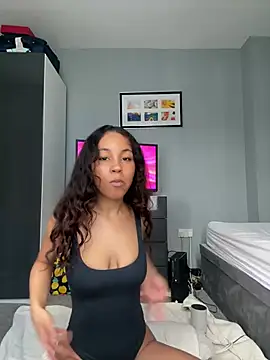 Chatroom XXX en direct de OliviaAshhh