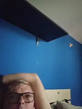 blondeboy92 Live XXX Chat
