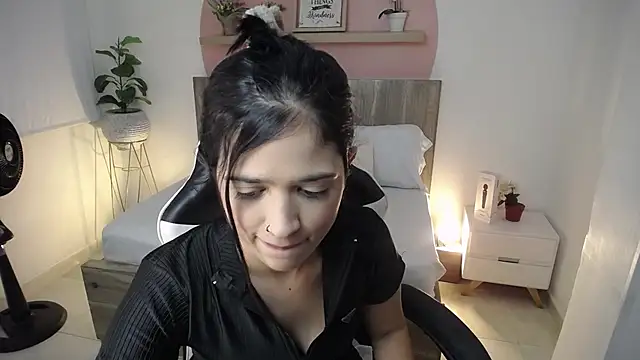 Sembang XXX Secara Langsung lucia_henao_