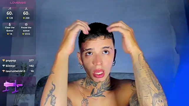 Chat XXX en directo de Ian_Castillo_