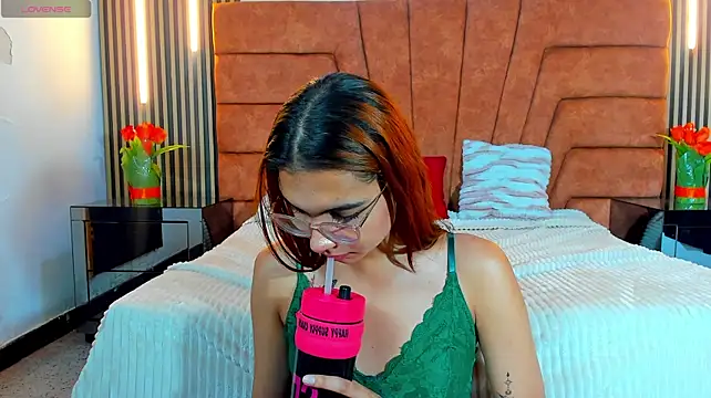 Sara_saaennz Chat XXX in diretta