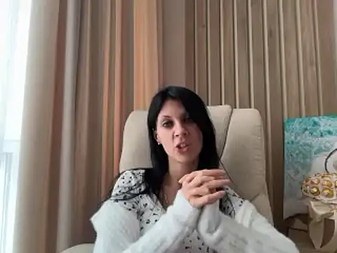 InjaAtHome – Naživo XXX chat