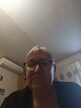 Molli1408's Live XXX Chat