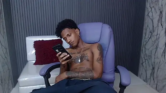 Chat XXX ao vivo de ManSant