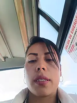 Chat +18 de _andrea30 ao vivo