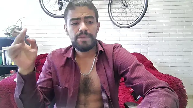 Chat +18 de JBond007BBC ao vivo