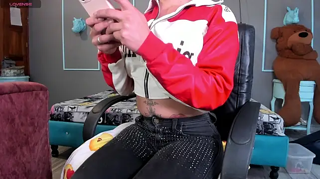 XXX chat uživo modela engel_devil