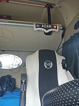 Živý XXX chat adas-