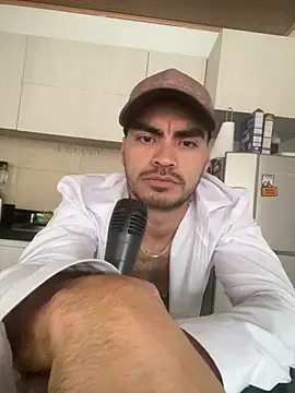 Chat +18 de Mrs__justin ao vivo