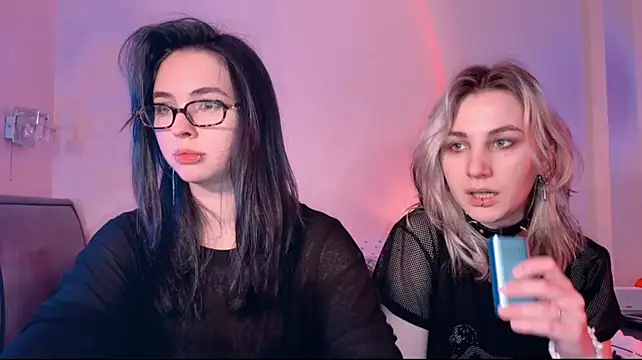 Chatroom XXX en direct de AlexxMichaell
