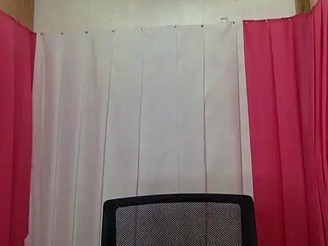 Chat +18 de Cath_leah19 ao vivo