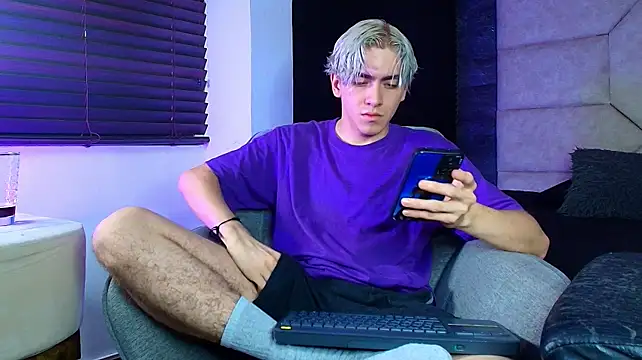 Chat XXX ao vivo de Tyler_Mcrey