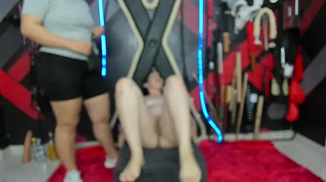 แชท XXX สดของ SUBMISSION_BDSM
