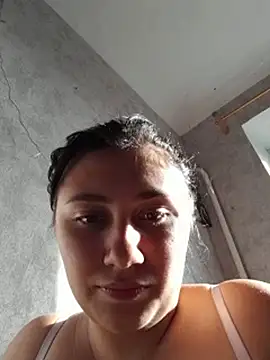 madinaStar's Live XXX Chat