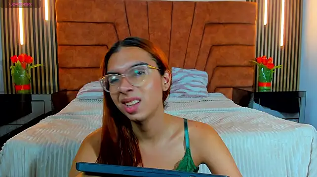 Sara_saaennz Chat XXX in diretta