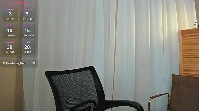 Deluluxee live XXX chat