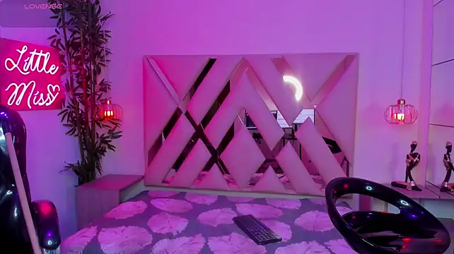 Anyelo_Twinkn Live XXX chat