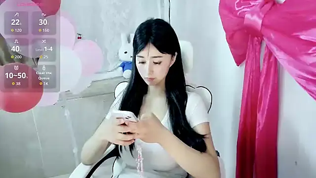 ruby-f6's Live XXX Chat