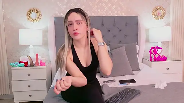 צ'אט XXX בשידור חי של ZoeWilliis
