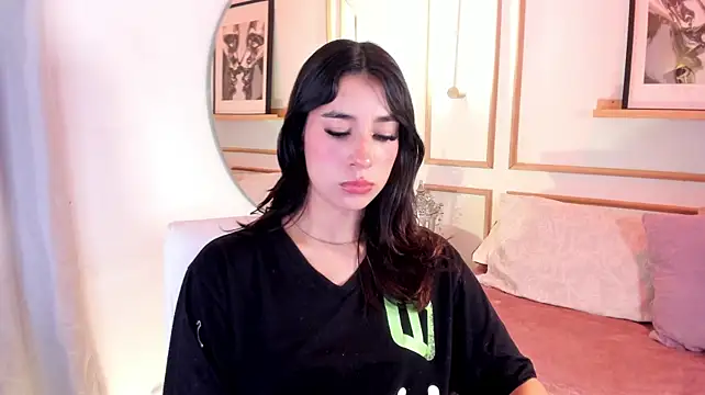 Онлайн чат XXX Nanami_