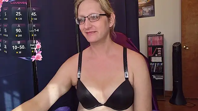 Chat +18 de Savanah_Banana_ ao vivo