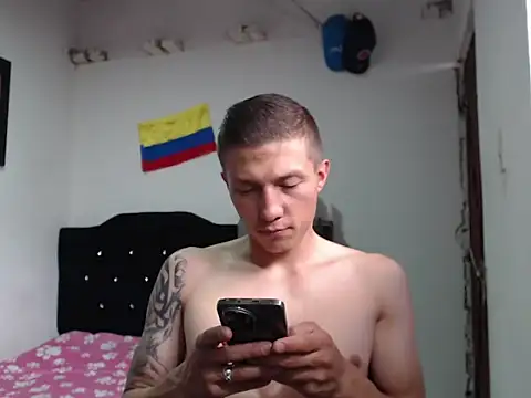 Chat +18 de Stiiveen777 ao vivo