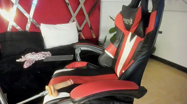 Misscloud's Live XXX Chat
