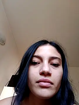 Virgin_Pussy_Love 现场XXX聊天