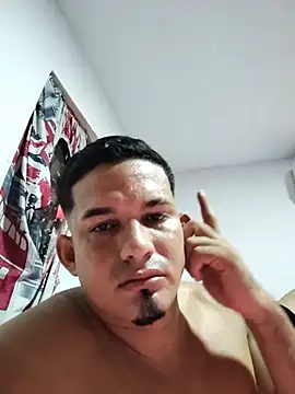 Danielok02 live XXX chat