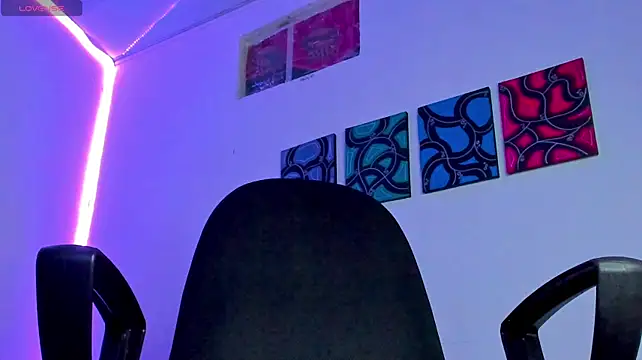 manu__05 লাইভ XXX চ্যাট