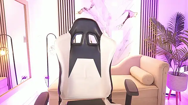 KataJenner 라이브 XXX 채팅