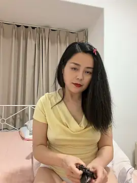 orangeoneday's Live XXX Chat