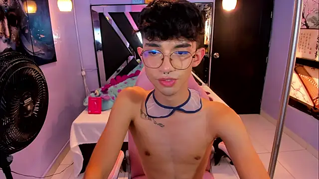 XXX chat uživo modela LiamHeatx