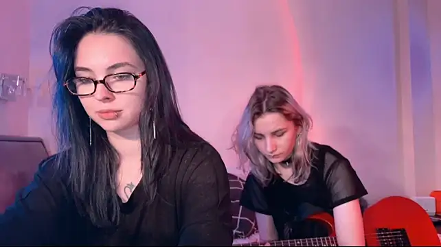 Chatroom XXX en direct de AlexxMichaell