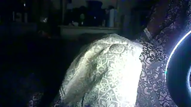 SINC3R3LY_FIR3's Live XXX Chat
