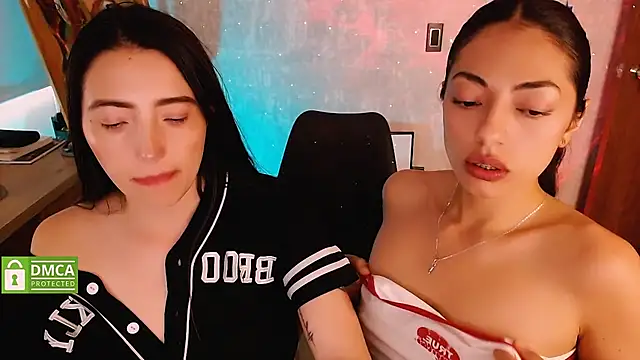 natval6's Live XXX Chat
