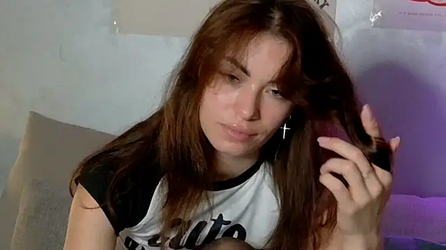 SweetDarling7 Adlı Modelin Canlı XXX Sohbeti
