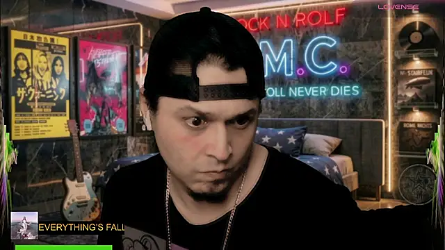 chino_roz's Live XXX Chat