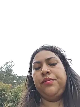 צ'אט XXX בשידור חי של velen_09