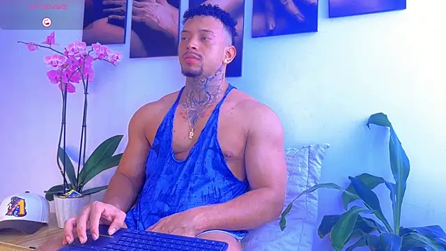 XXX chat uživo modela Stiven_collins