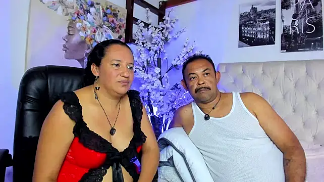 John_n_Kate Adlı Modelin Canlı XXX Sohbeti