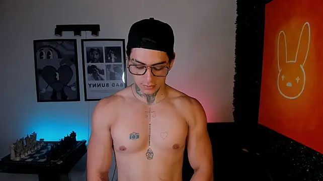 Simon_cortes' Live XXX Chat